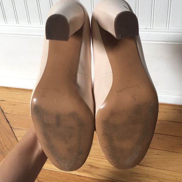 Banana Rep. Blush Pink Patent Pumps - size 9 - Picture 4 of 6